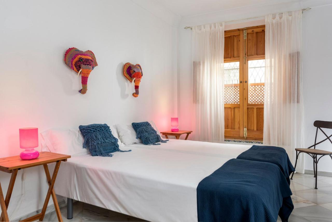 Lepanto Premium Apartments Seville Exterior photo