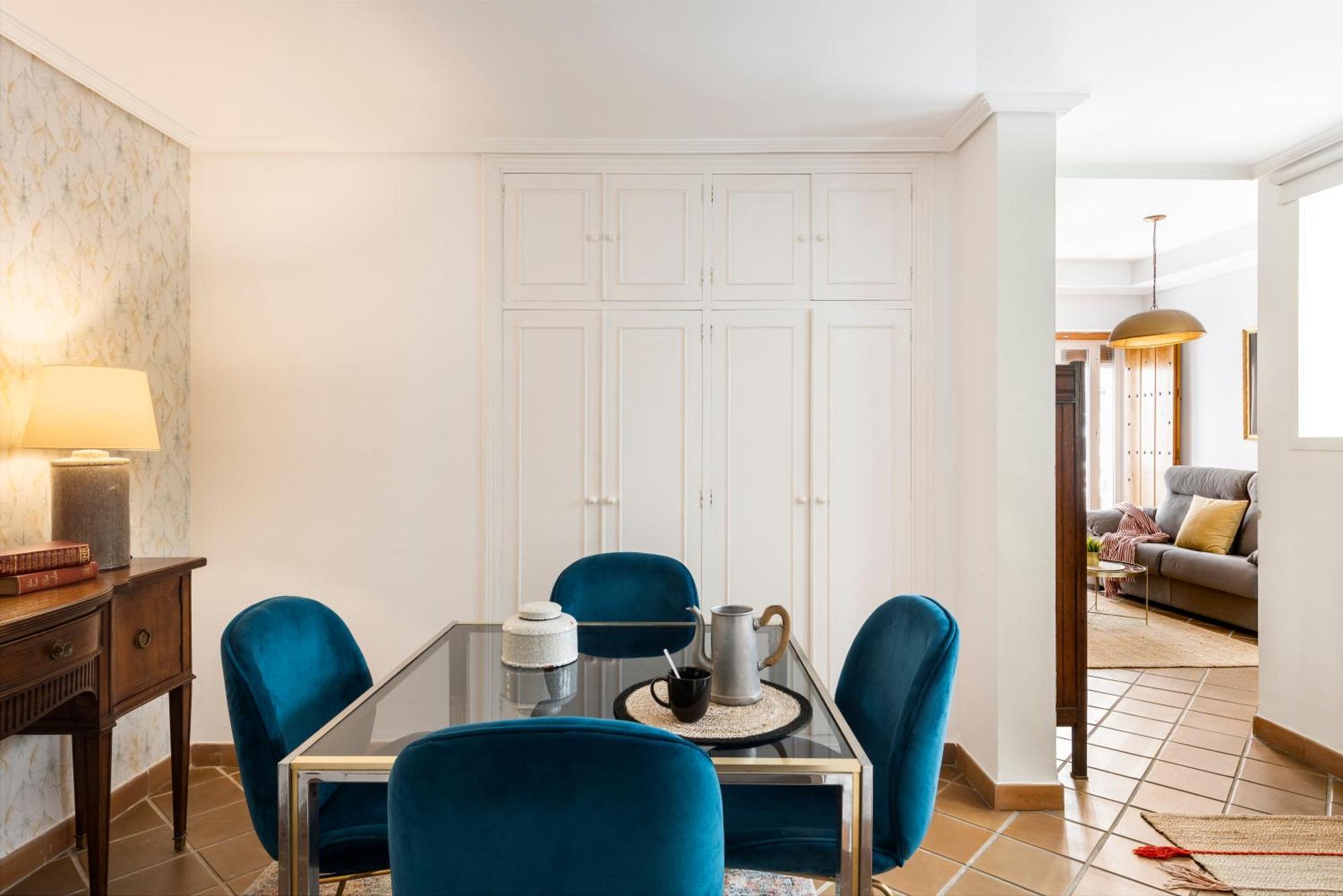 Lepanto Premium Apartments Seville Exterior photo