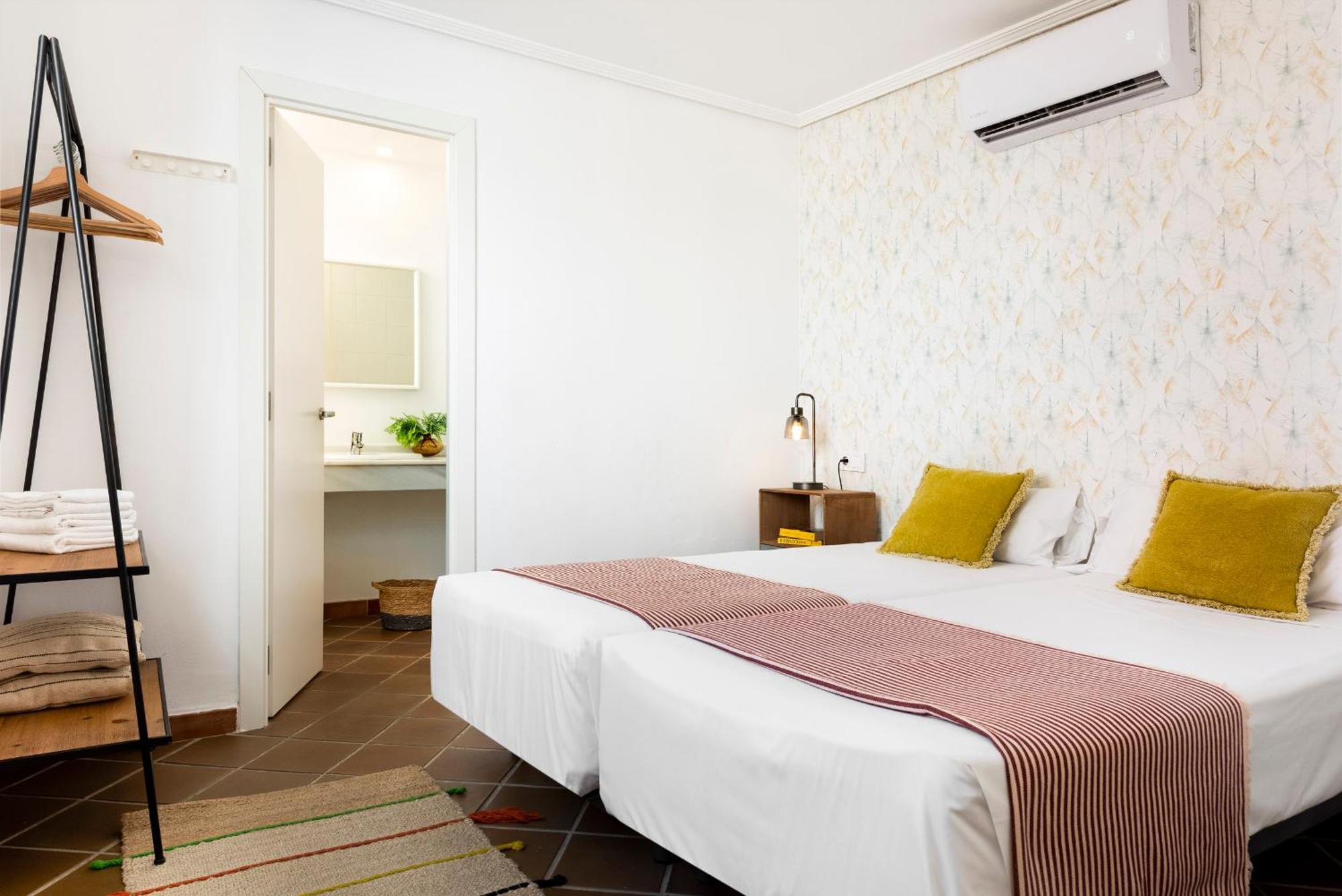 Lepanto Premium Apartments Seville Exterior photo